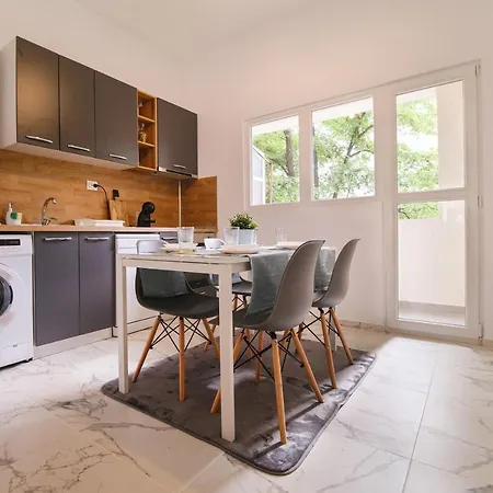 In The Center * Filibe